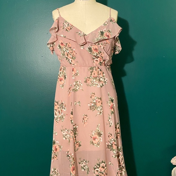 Cute summer dress - Picture 2 of 4